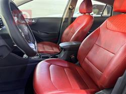 هیوندای ئایۆنیک